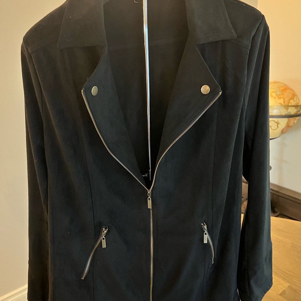 Women's Black Faux Suede Zippered Jacket